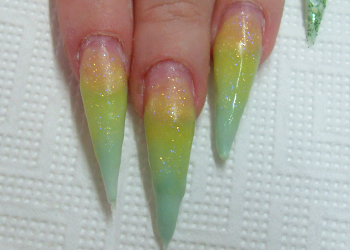 Nailart Anleitung Blumenwiese 2
