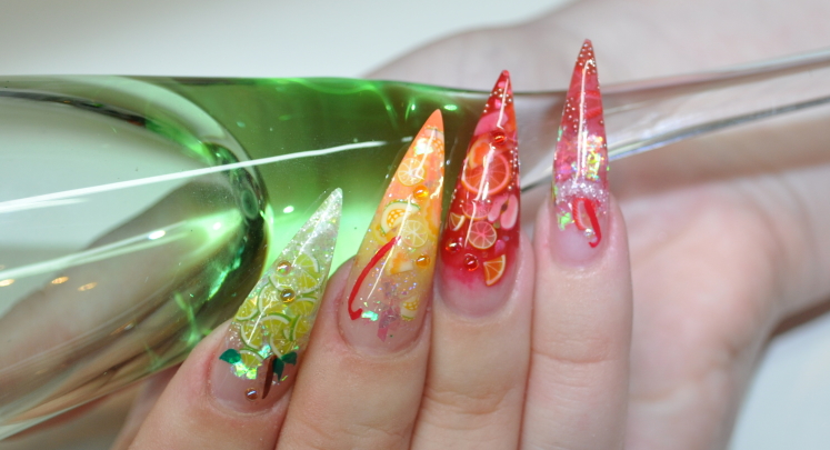 Nailart Anleitung Frucht Cocktail mit Frimo Fr&uuml;chten 1